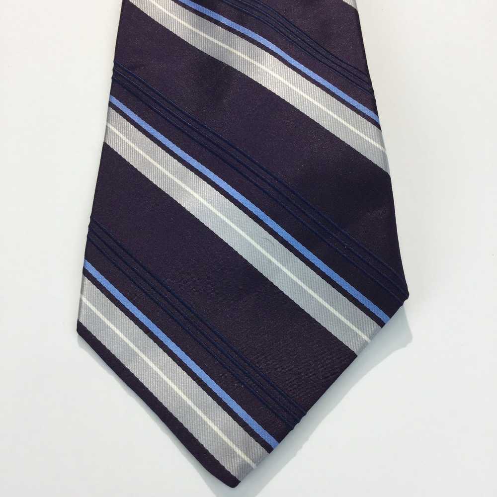 Roundtree & Yorke 100% Silk All neckties are 3 fo… - image 3
