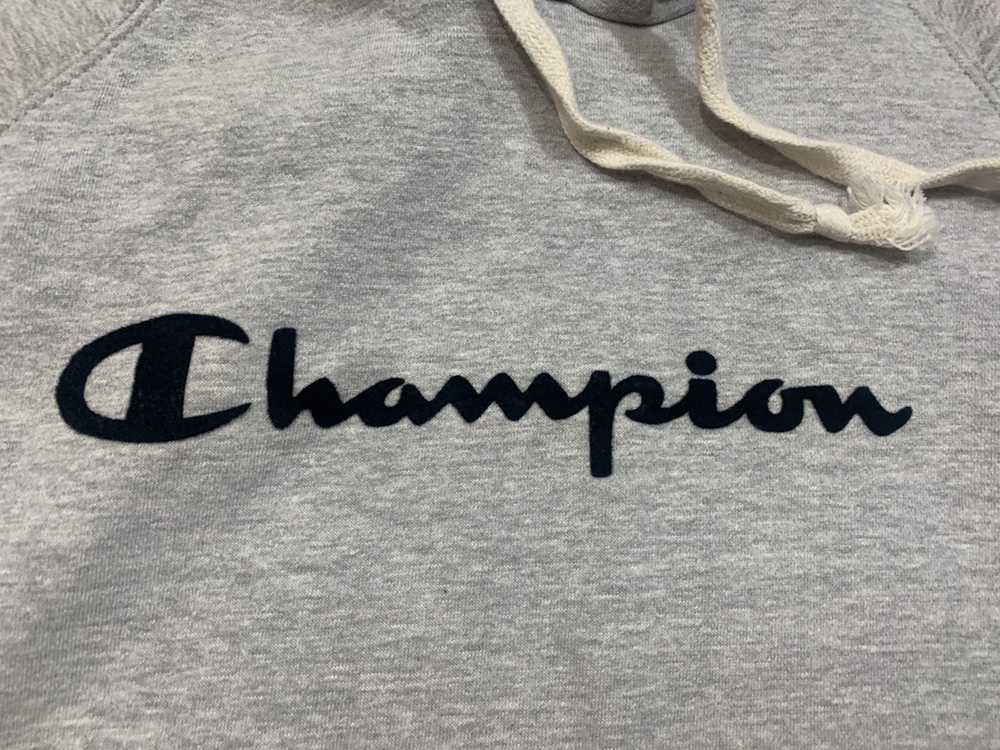 Champion Vintage Style Champion Spellout Pullover… - image 3