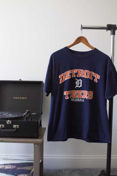 MLB Detroit Tigers Vintage T Shirt Navy Large