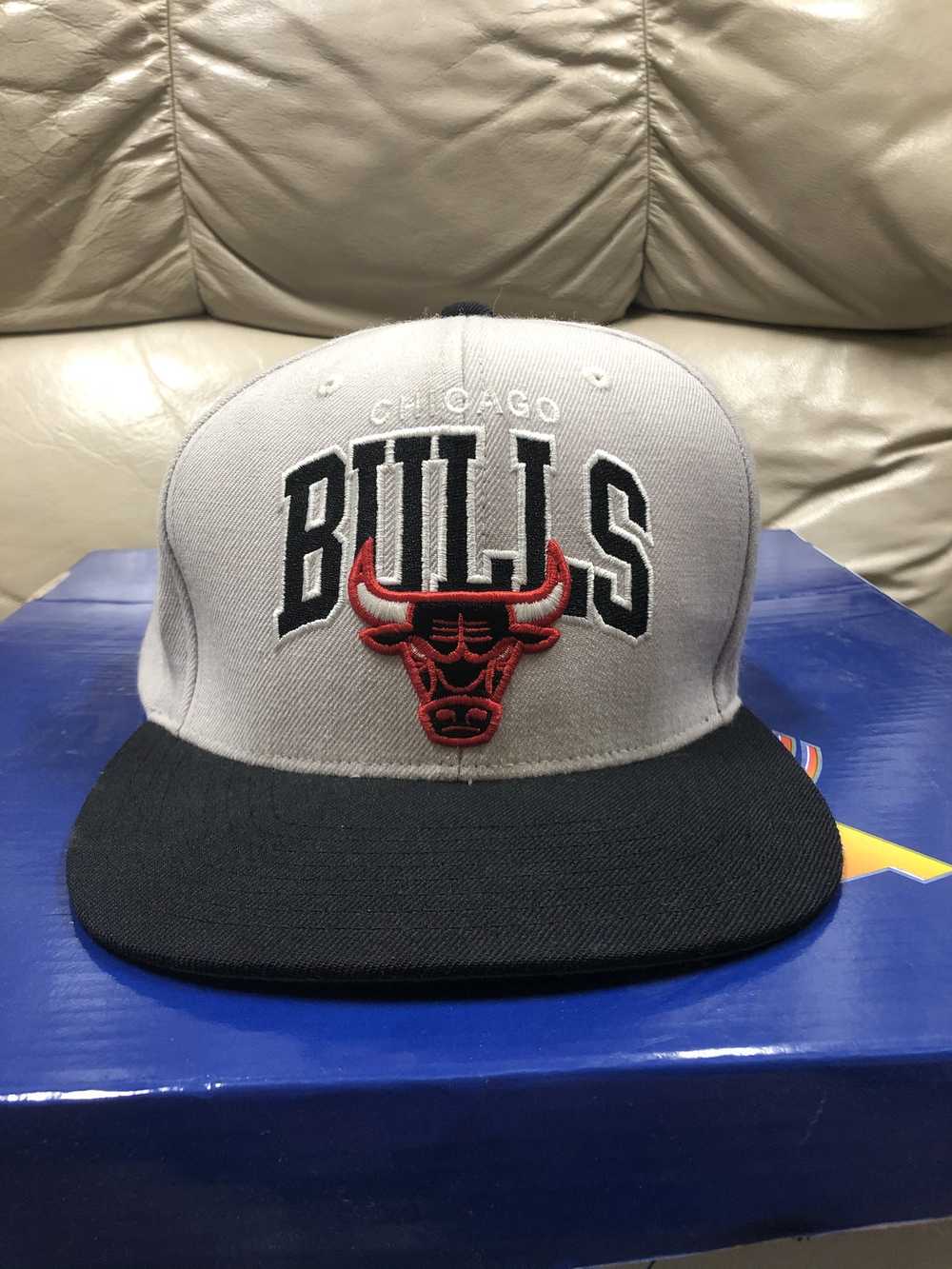 Chicago Bulls × Mitchell & Ness Chicago Bulls Sna… - image 1