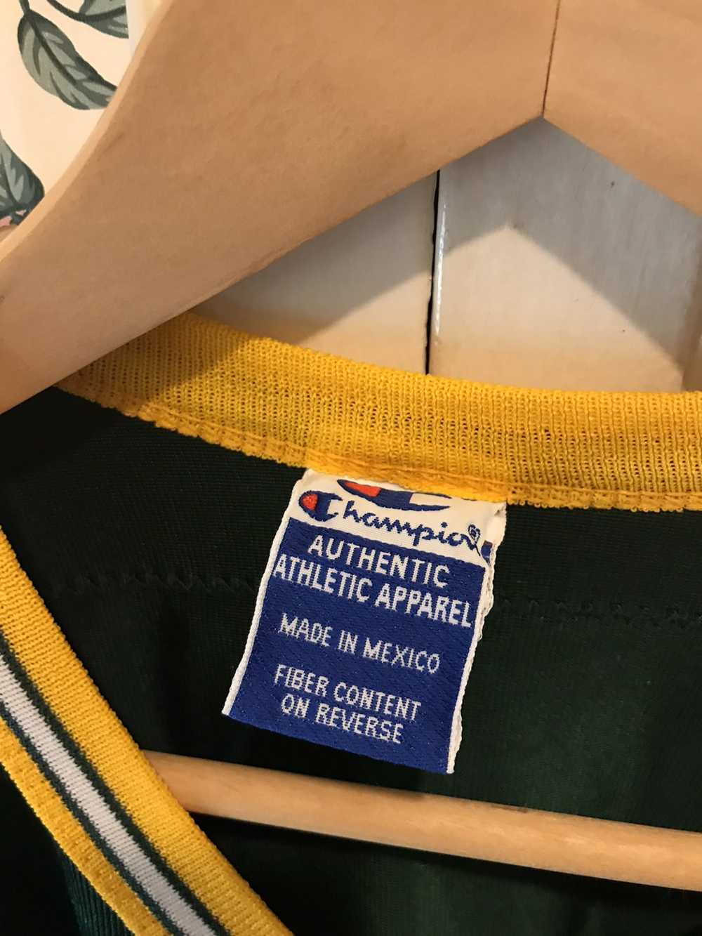 Champion × Vintage Vintage 90s GreenBay Packers J… - image 4