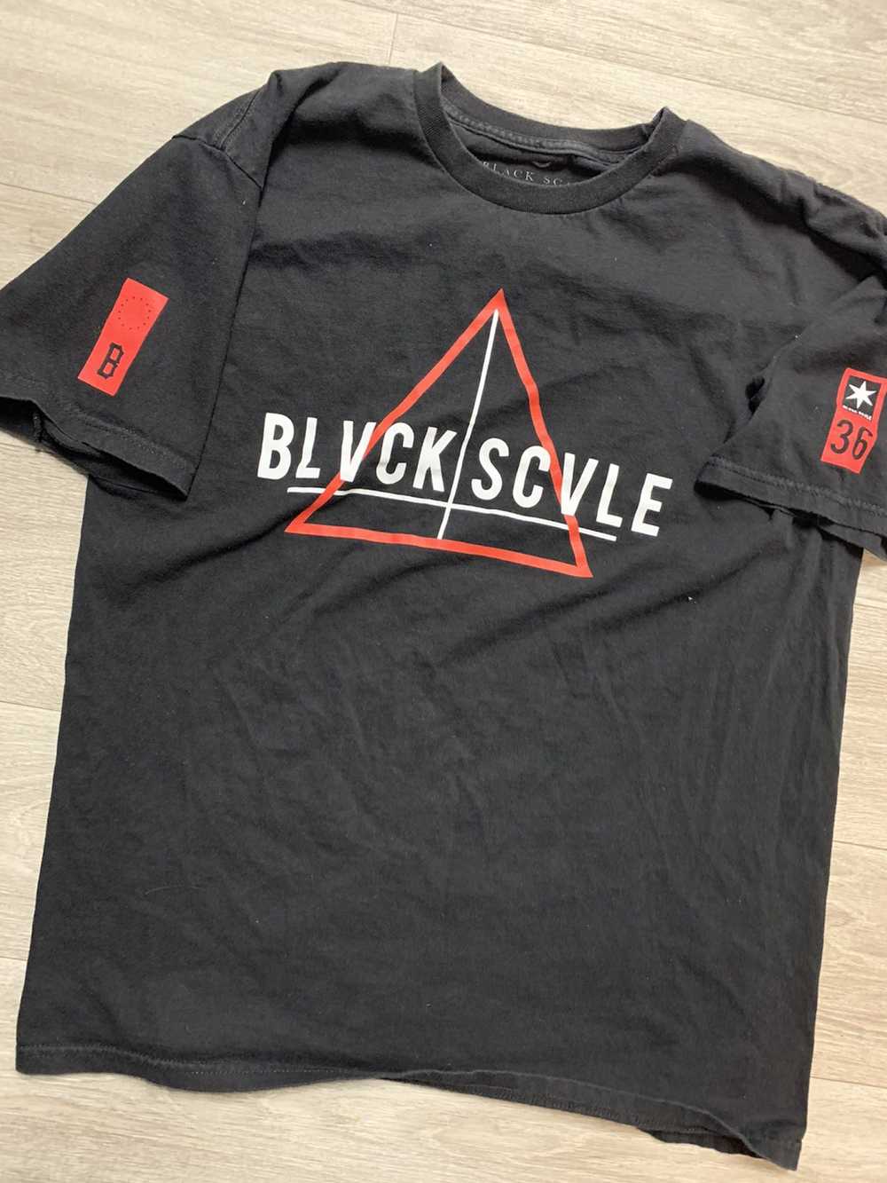 Black Scale Black Scale Geometric Triangle Spell … - image 1