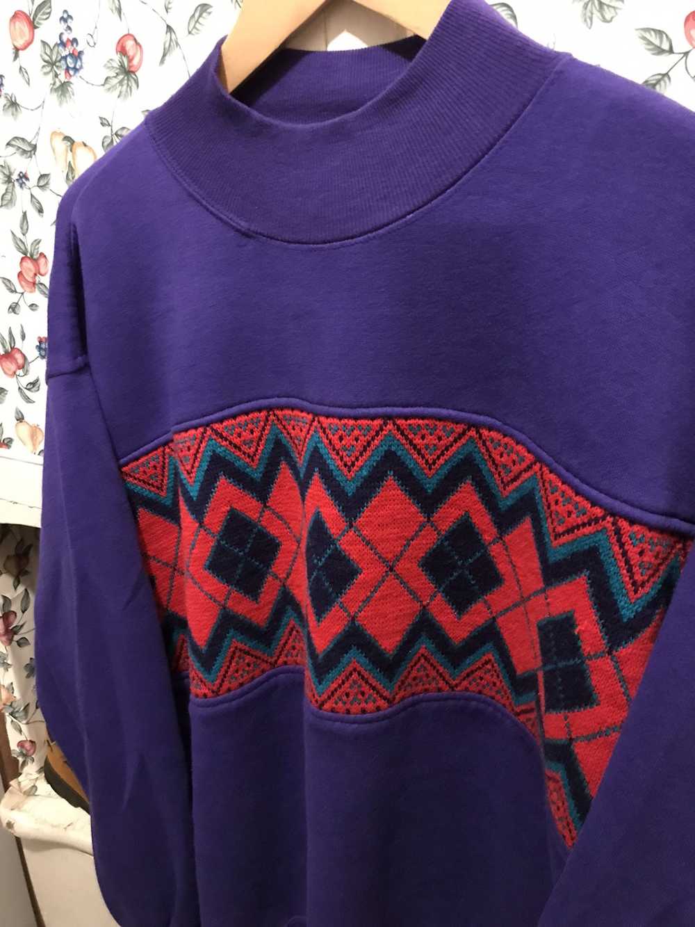 Vintage Vintage 90s Graphic Crewneck - image 2