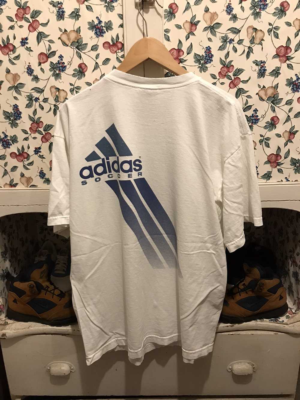 Adidas × Vintage Vintage 90s Adidas T-shirt - image 4