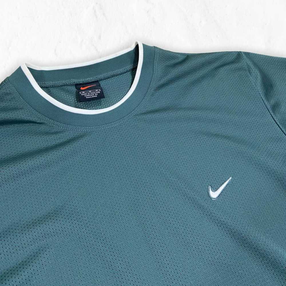 Nike × Streetwear × Vintage Vintage NIKE Mesh Tee - image 4