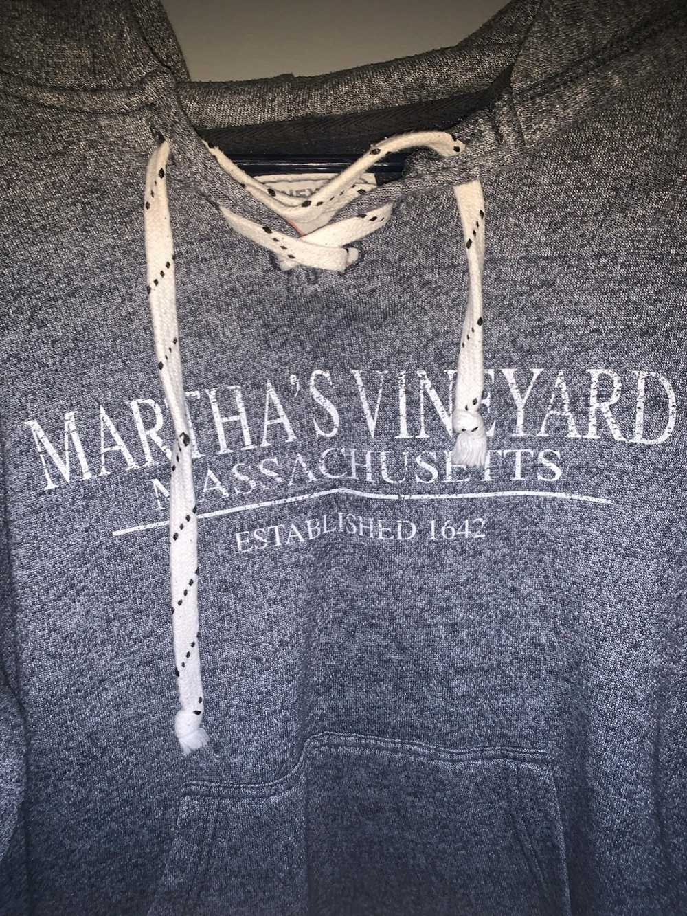 Vineyard Vines Marthas Vineyard Hoodie - image 6