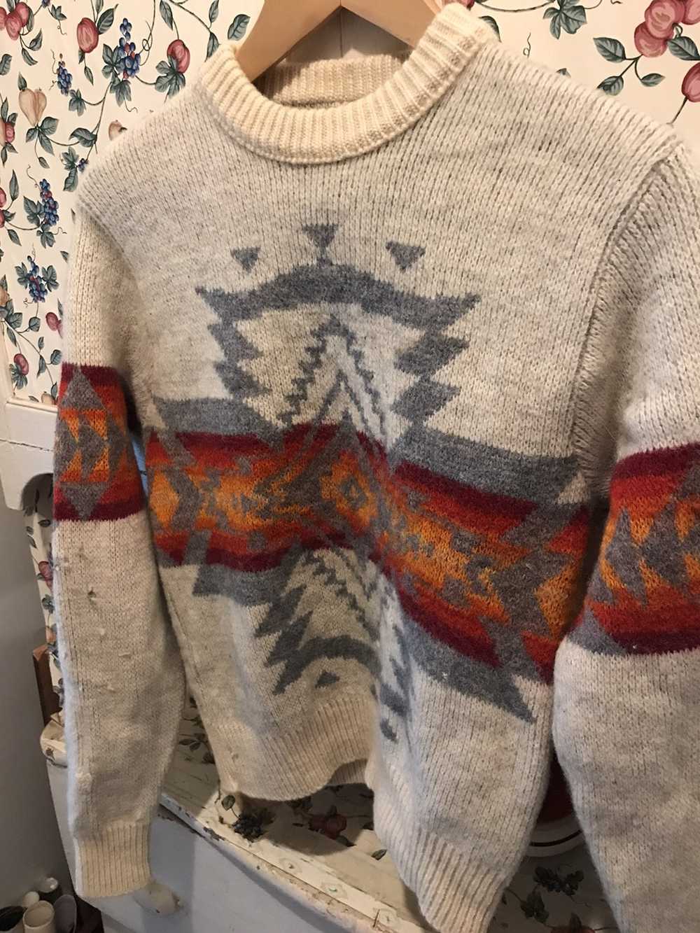 Vintage Vintage 70s Native American Print knit Sw… - image 2