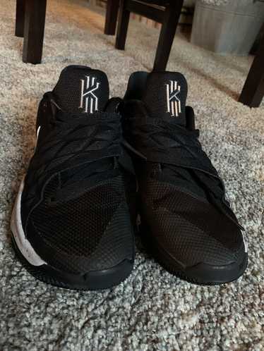 Nike Kyrie Low Black 2018 - image 1