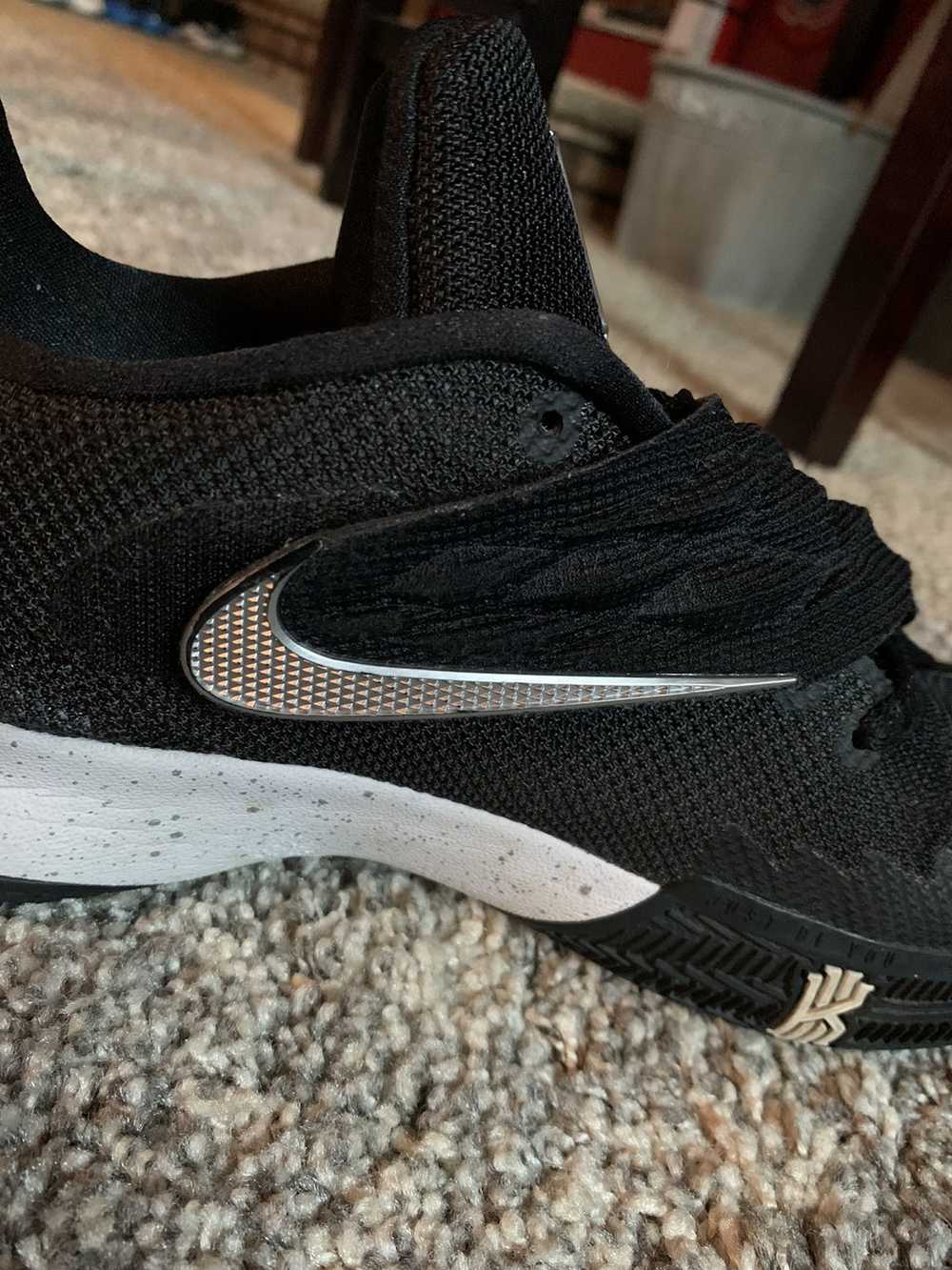 Nike Kyrie Low Black 2018 - image 3