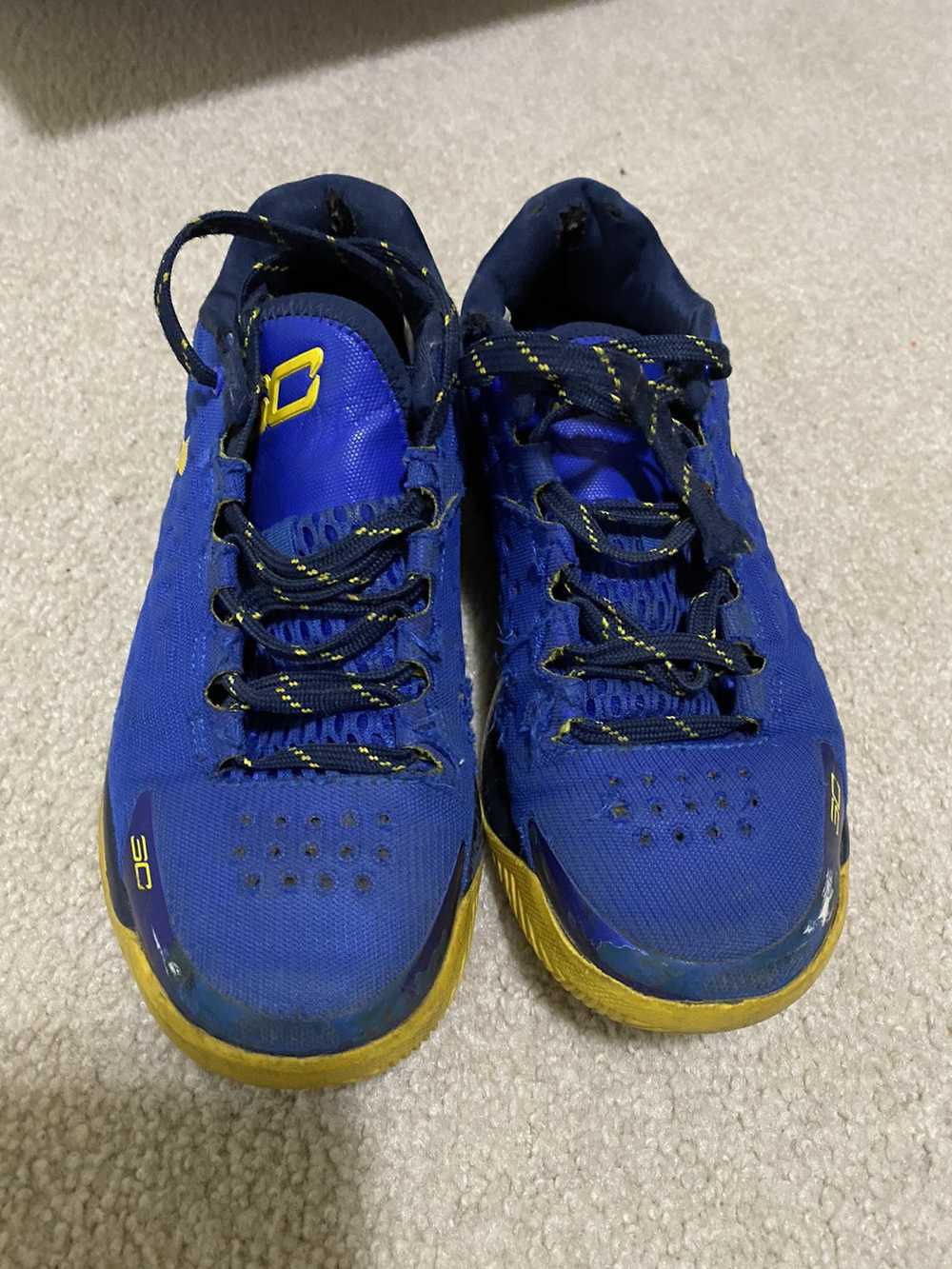 Under Armour UA BGS CURRY LOW - image 3