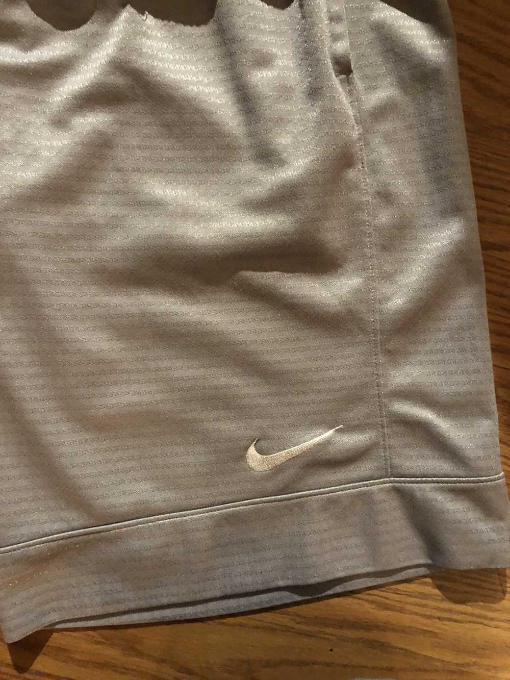 Nike Nike Shorts Silver Size Small Used - image 3