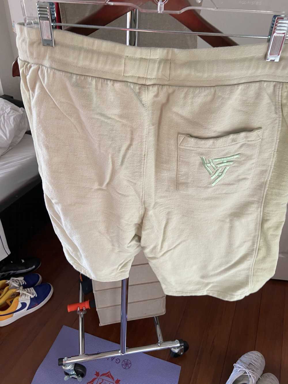 Hypland Terry Fleece green Shorts - image 3