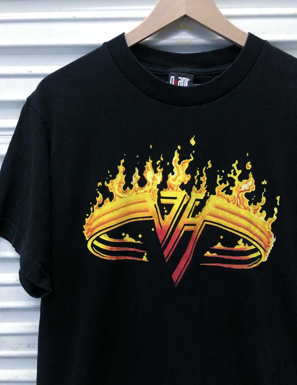 Rock T Shirt × Rock Tees × Vintage Van Halen 2004… - image 2