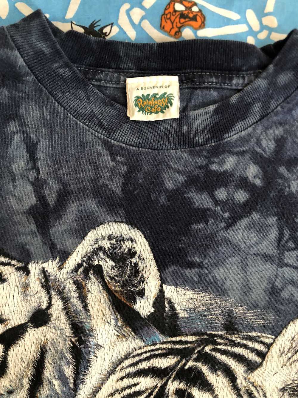 Vintage Vintage Tye Dye Rain forest Cafe T shirt - image 4