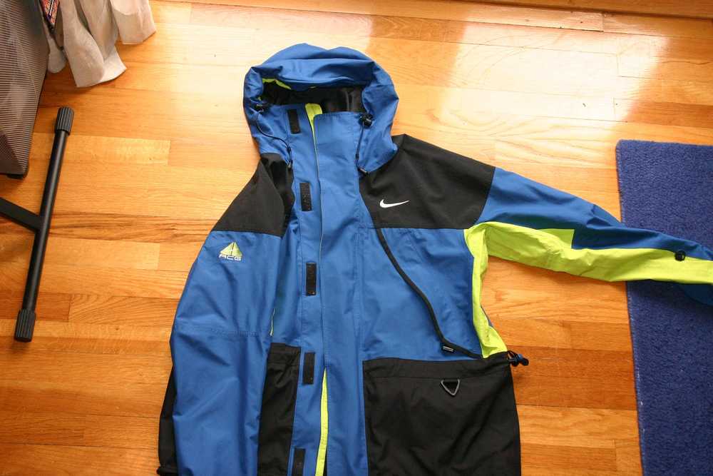 Nike ACG 90's ACG Jacket - image 1