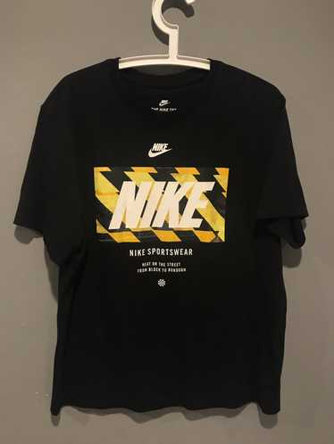 Nike Nike Asia exclusive tee (ASIA SIZING!!)