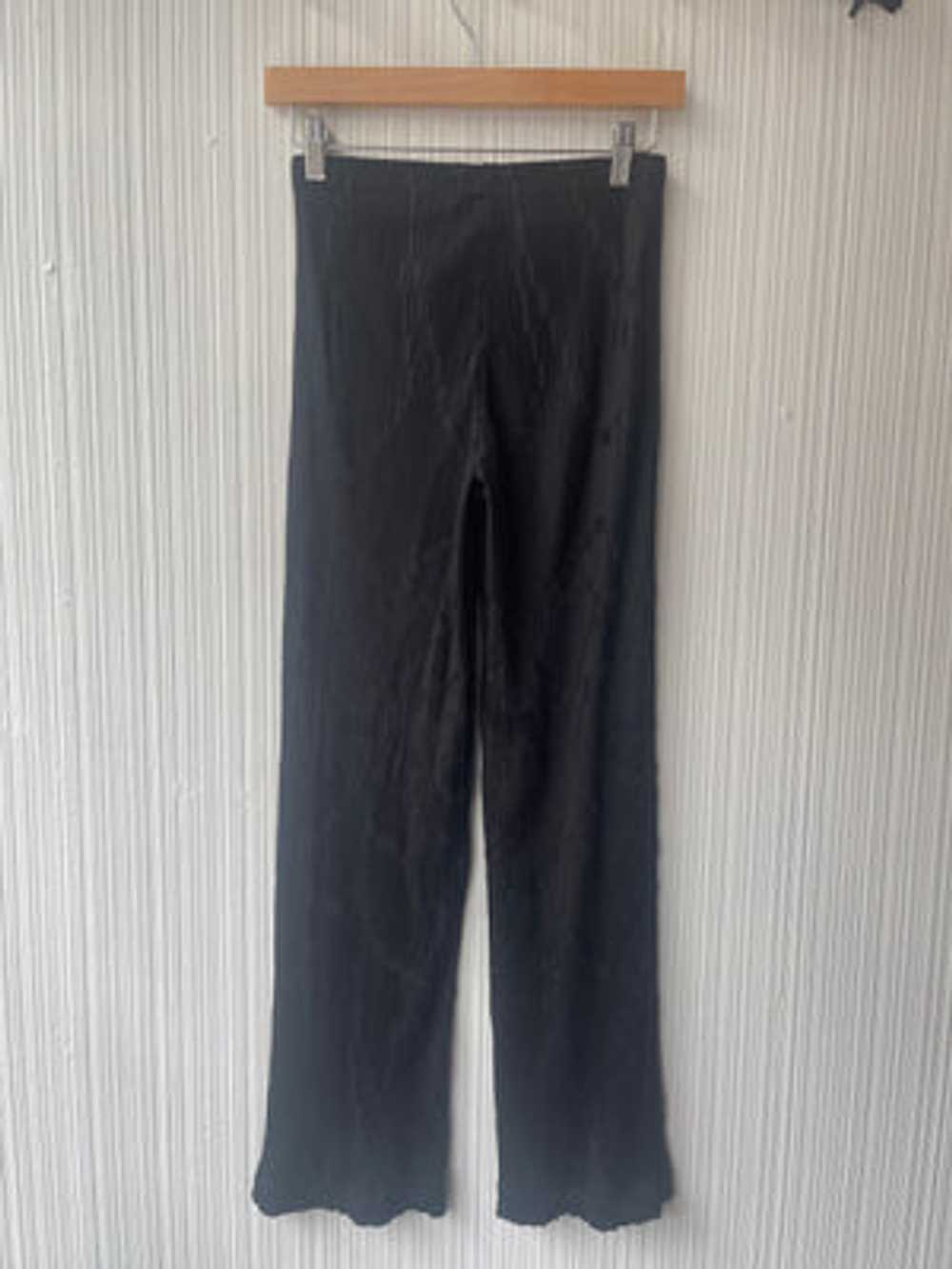 Issey Miyake black geometric pleated pants - image 2