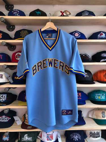 Vintage Majestic Cooperstown Milwaukee Brewers Thr