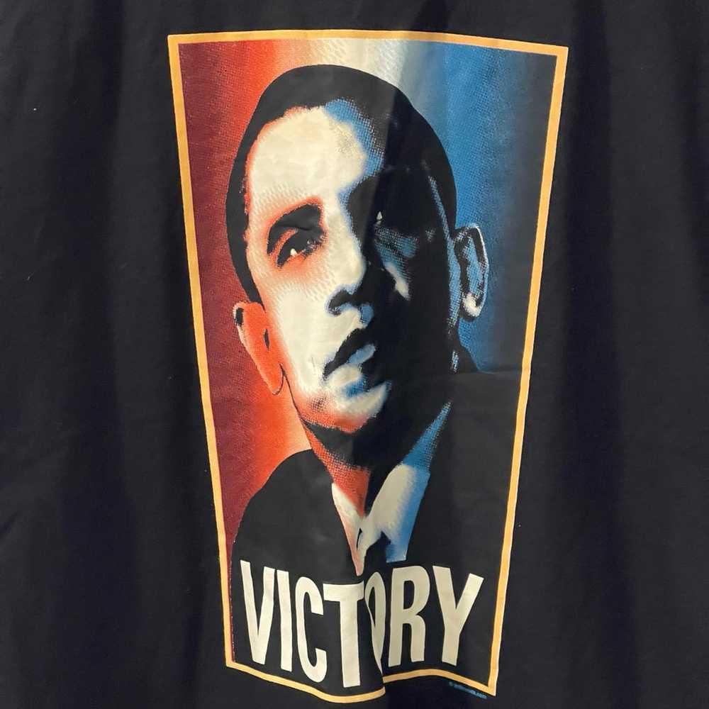 Vintage Barack Obama “Victory” Presidential Shirt… - image 2
