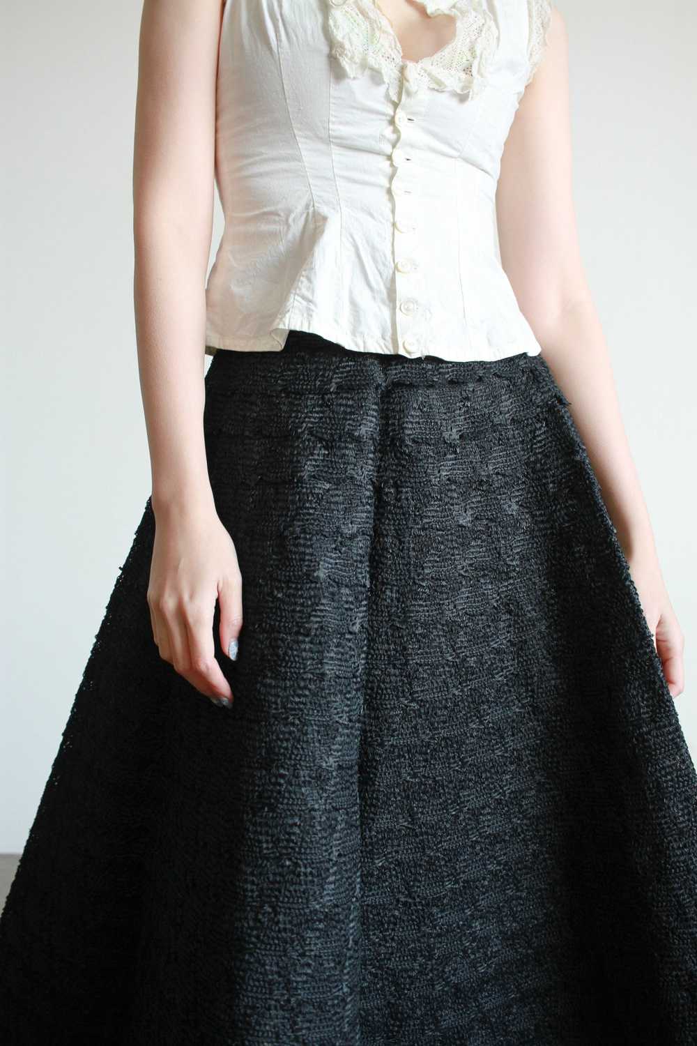 1950s Black Taffeta Aline Skirt - image 7
