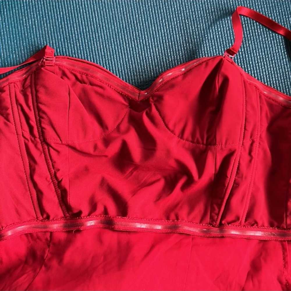 BCBG Max Azria Red Satin Ruffle Hem Mini Dress Fo… - image 7