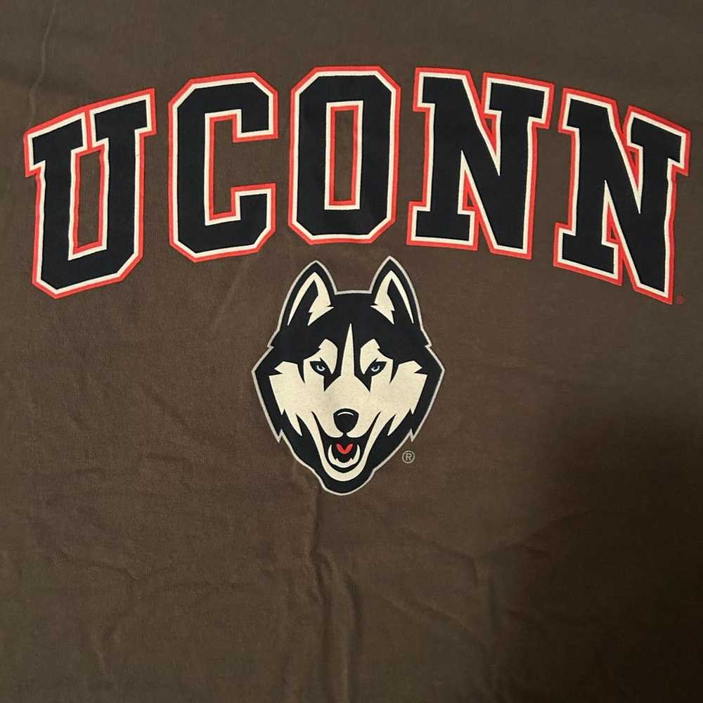 Fanatics UConn Huskies Long Sleeve Shirt (XXL) Ne… - image 3