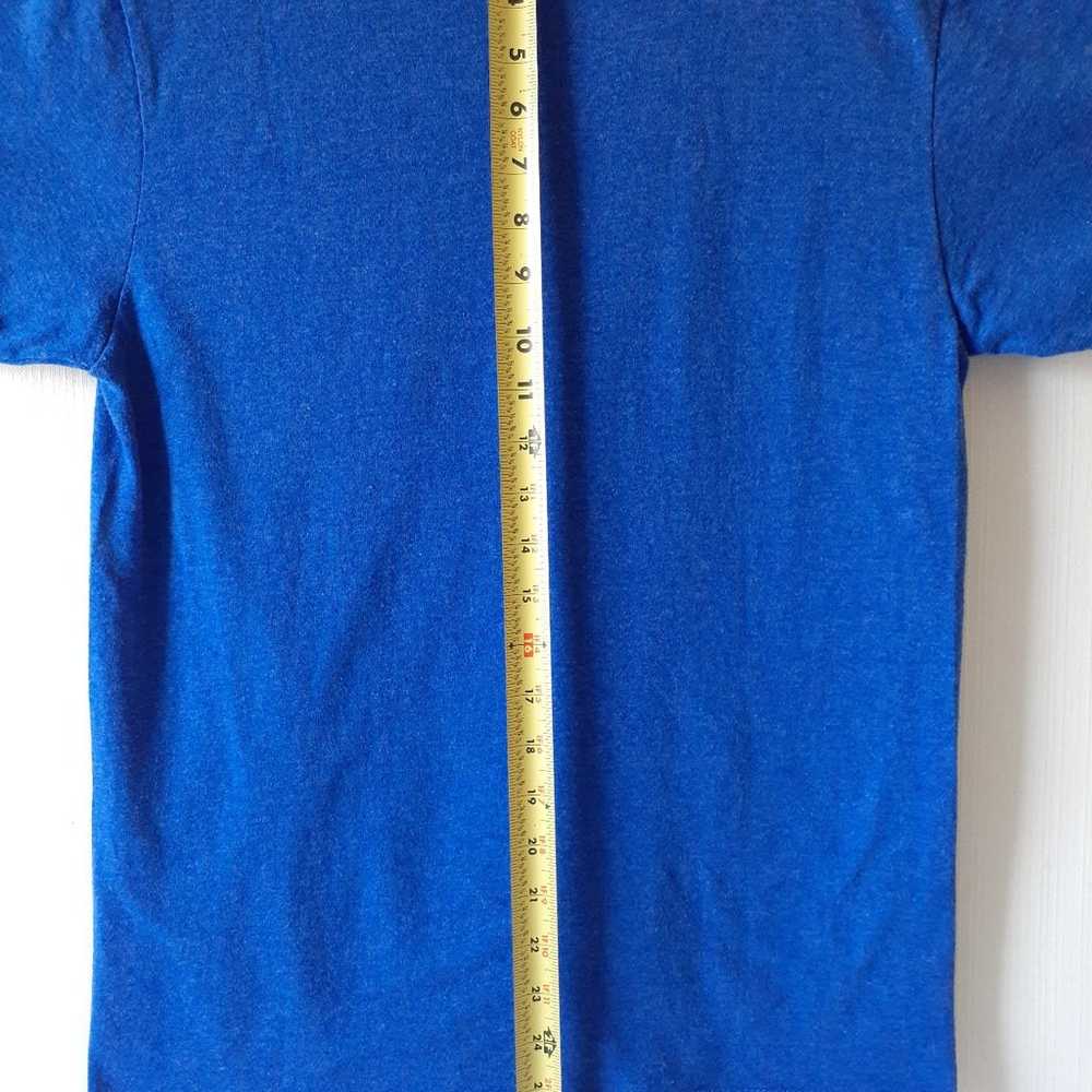 Superman men's blue short sleeve graphic t-shirt … - image 7