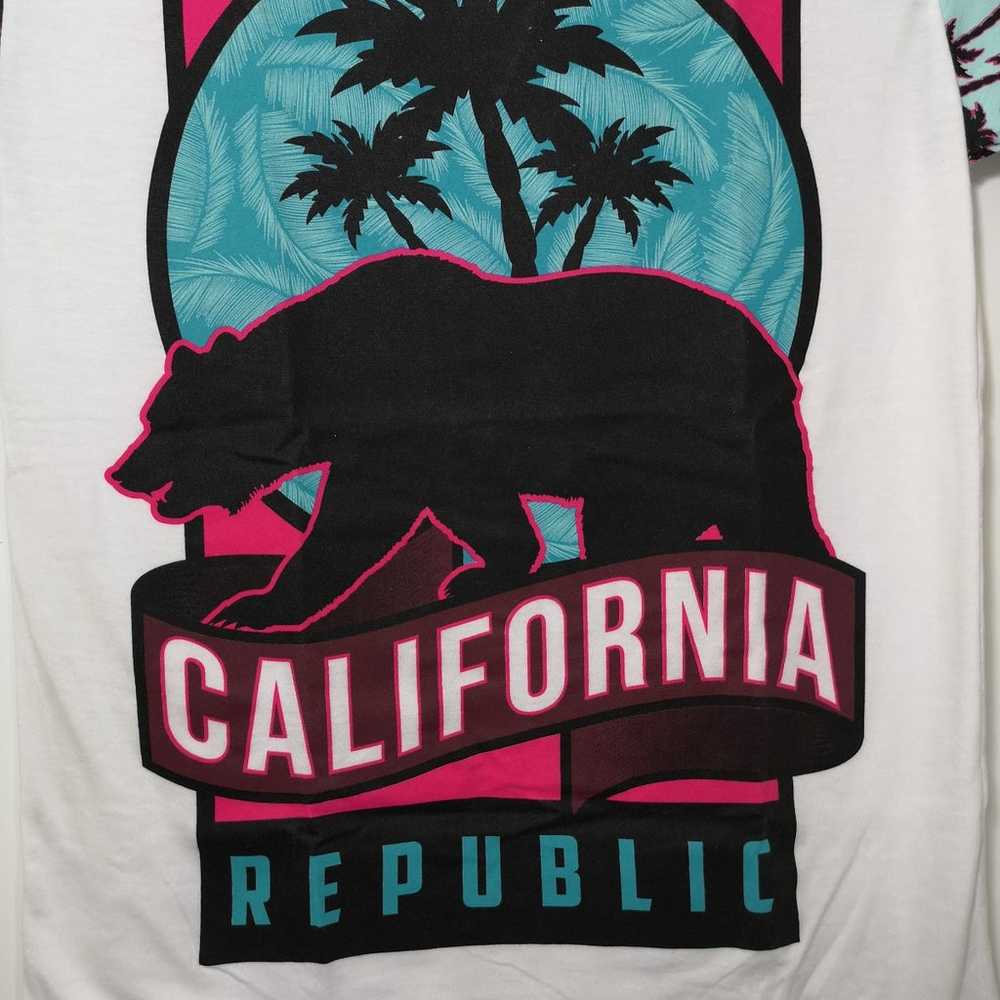Fresh Laundry  California  Republic  Men's T-Shir… - image 3