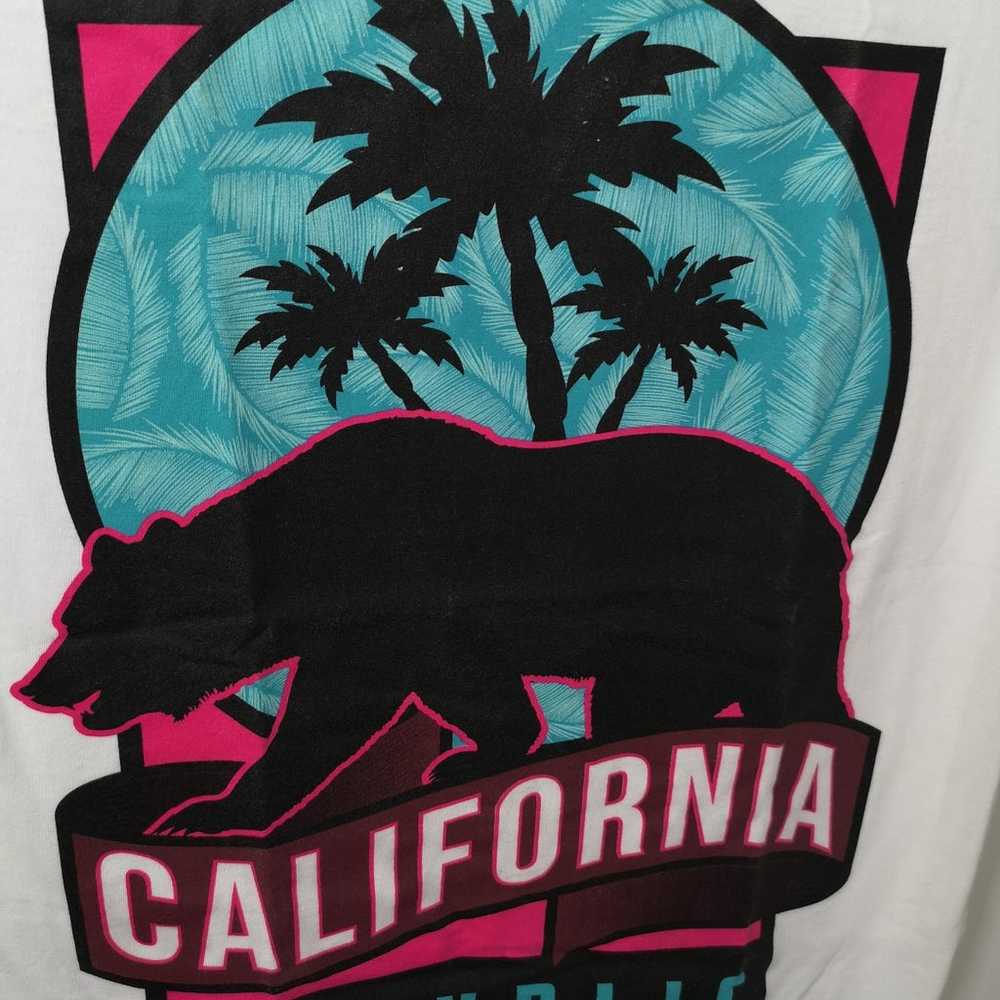 Fresh Laundry  California  Republic  Men's T-Shir… - image 6