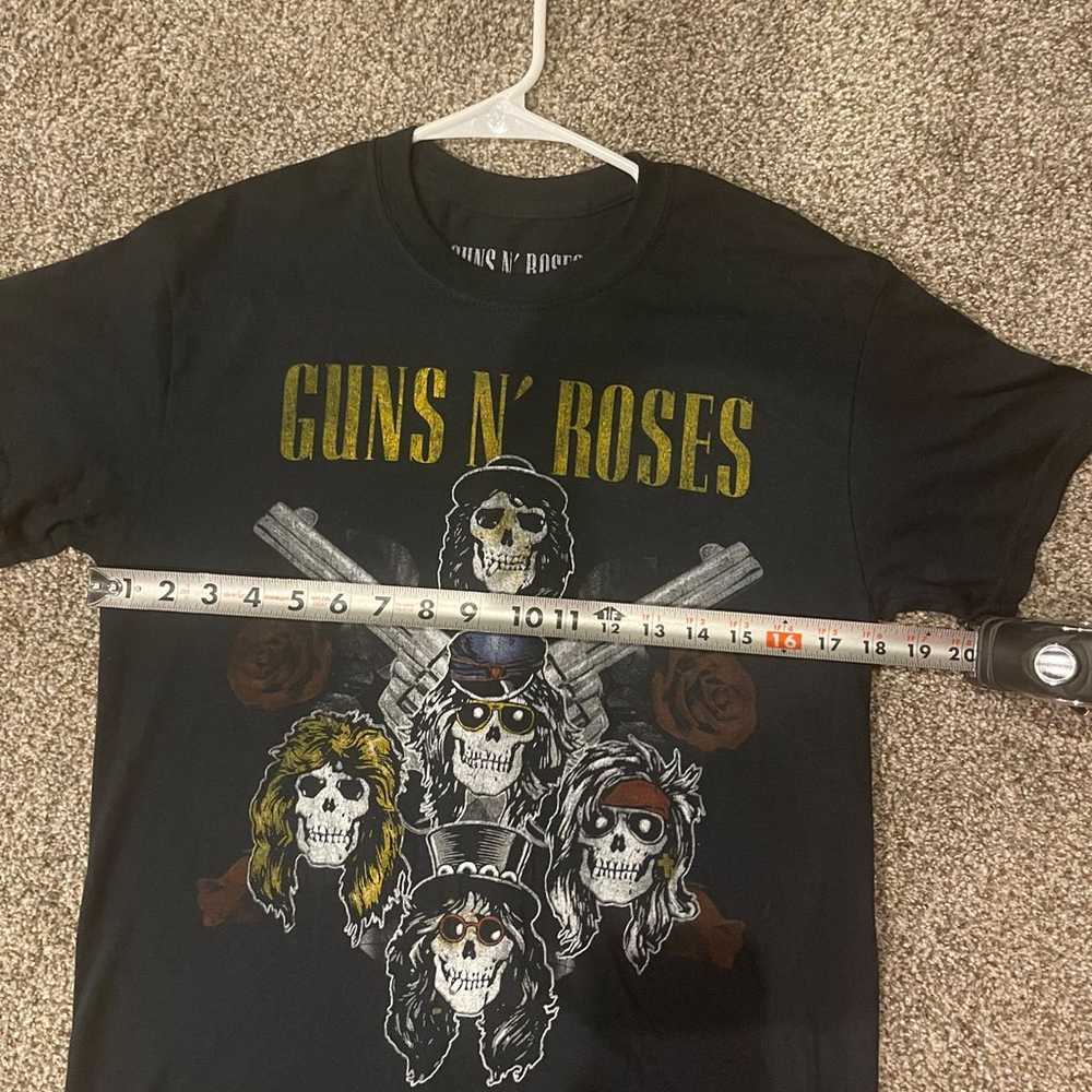Authentic / Vintage Guns N' Roses Cross & Skulls T - image 5