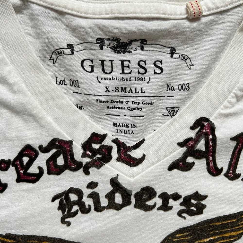 Men’s Guess White Felt Graphic Tee XS - image 3