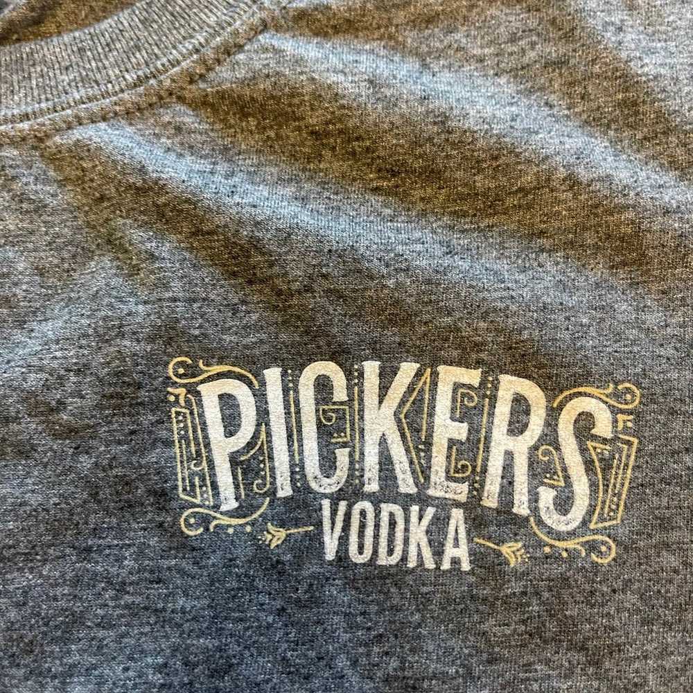Pickers Vodka Tshirt Small gray - image 2