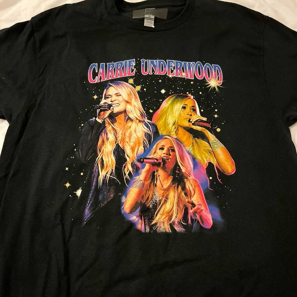 NWOT Carrie Underwood Concert T-shirt - image 1