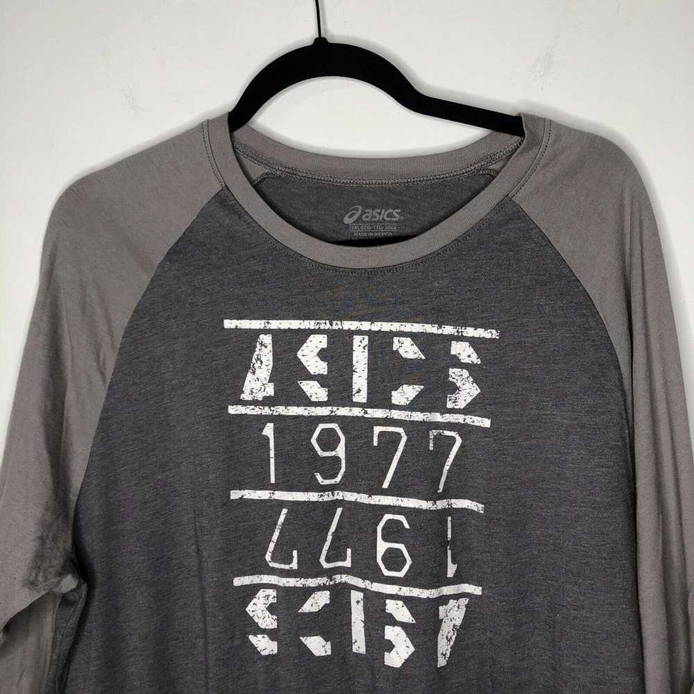 Asics Mens Tee Shirt Size 2XL Gray Raglan Long Sl… - image 2