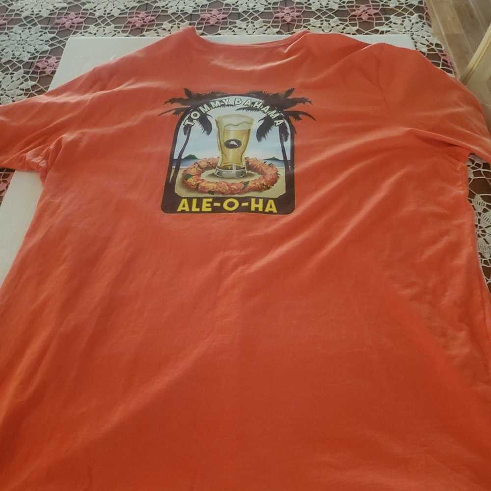 Tommy Bahama Men's T Shirt "ALE-O-HA" Crew Neck L… - image 1
