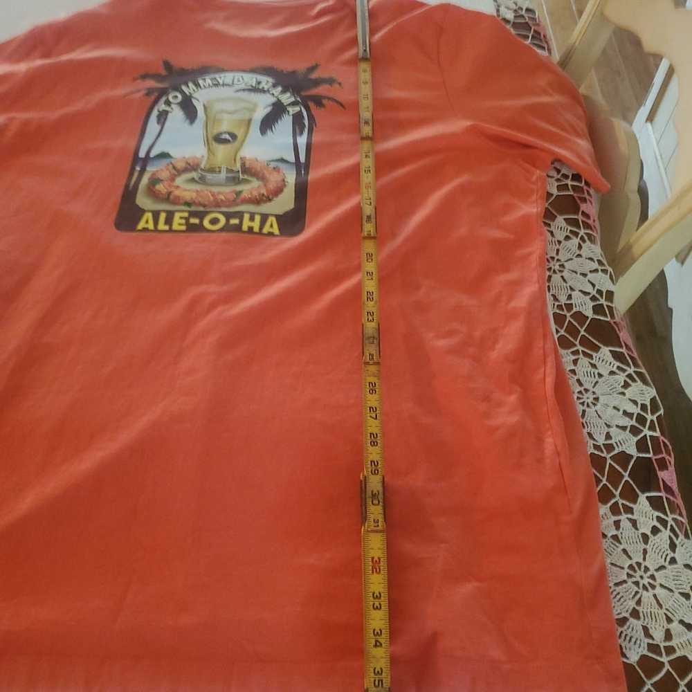 Tommy Bahama Men's T Shirt "ALE-O-HA" Crew Neck L… - image 3