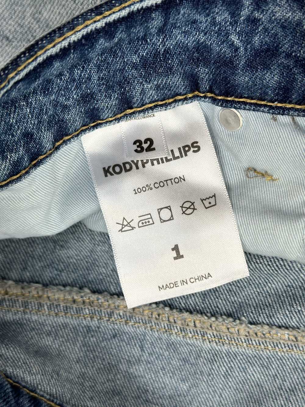 Kody Phillips Kody Phillips Denim Curve jeans fla… - image 8