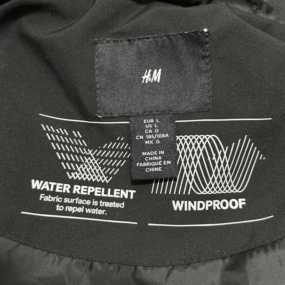 H&M H&M Large Full Zip Water Repellent Jacket Hoo… - image 3