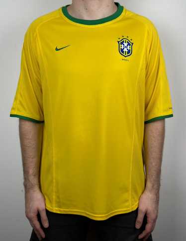 vintage Brazil 2000-02 home football shirt Nike men's Small soccer jersey  Brasil