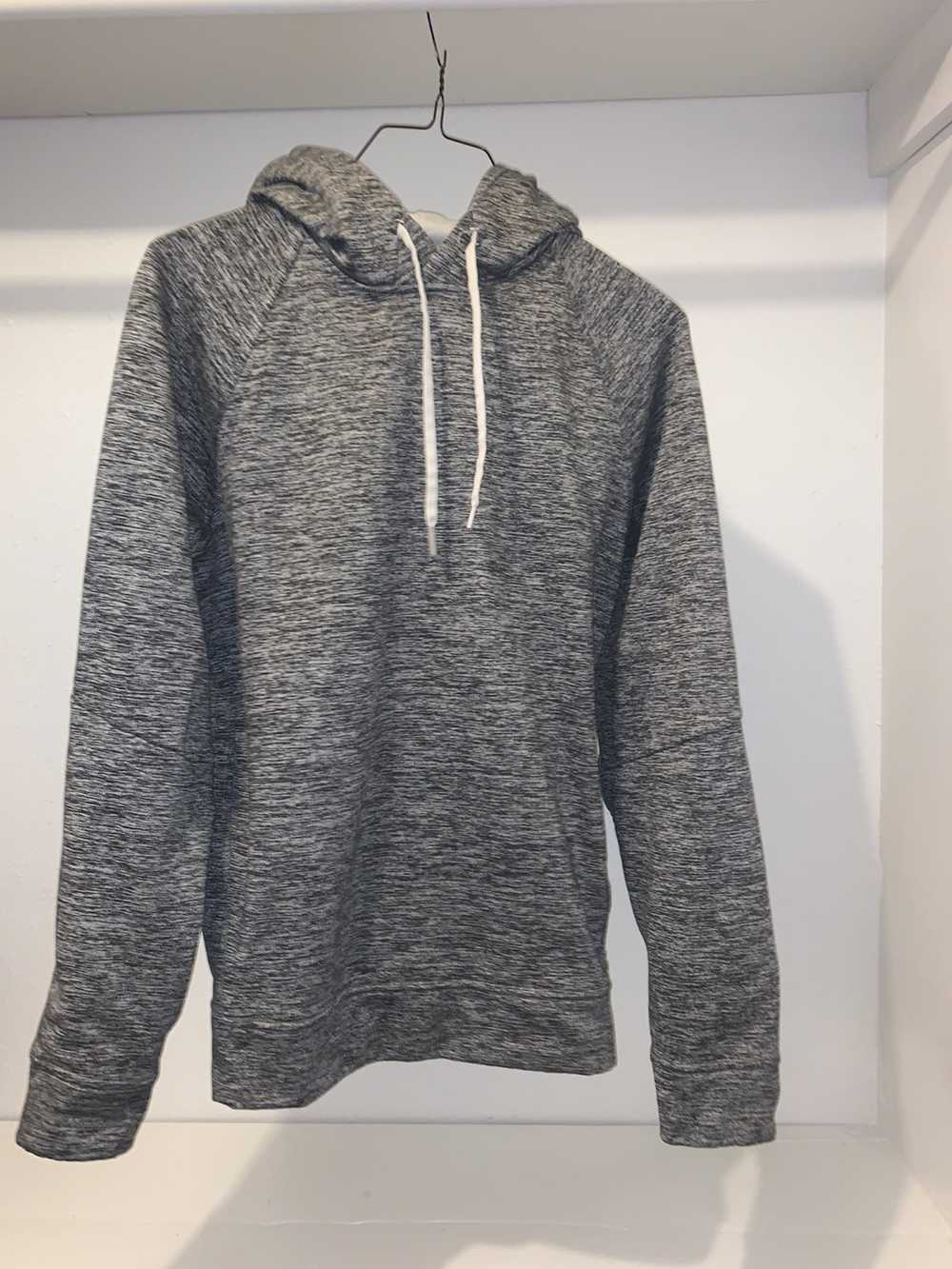 Lululemon Lululemon Pullover Fleece Hoodie - image 1