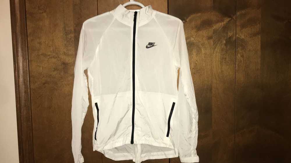 Nike White Nike Windbreaker - image 1