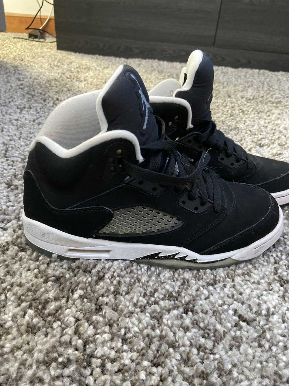 Nike Air Jordan 5 Retro GS Oreo - image 3