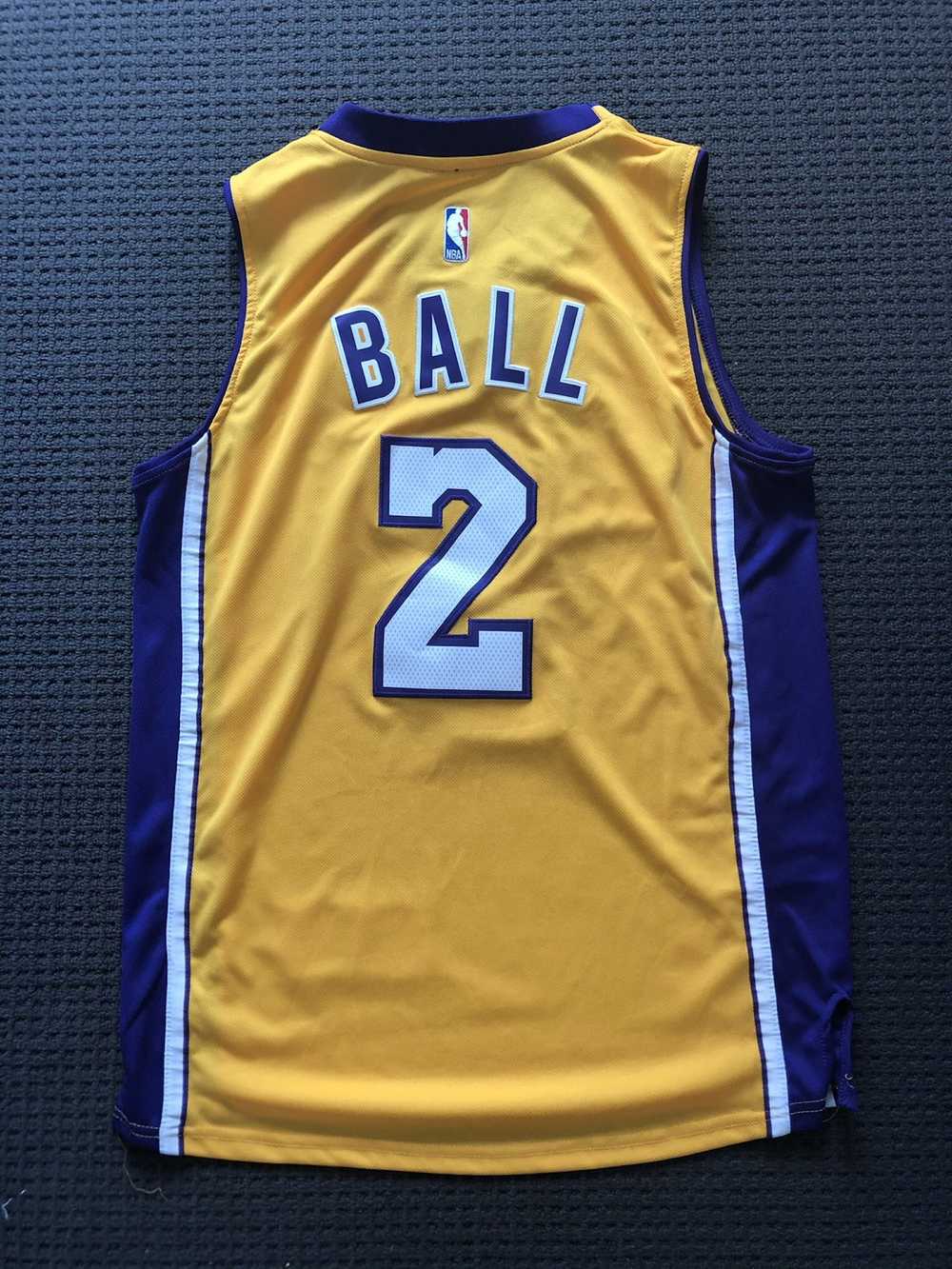 Adidas Lonzo Ball Home Lakers Jersey Size M - image 2