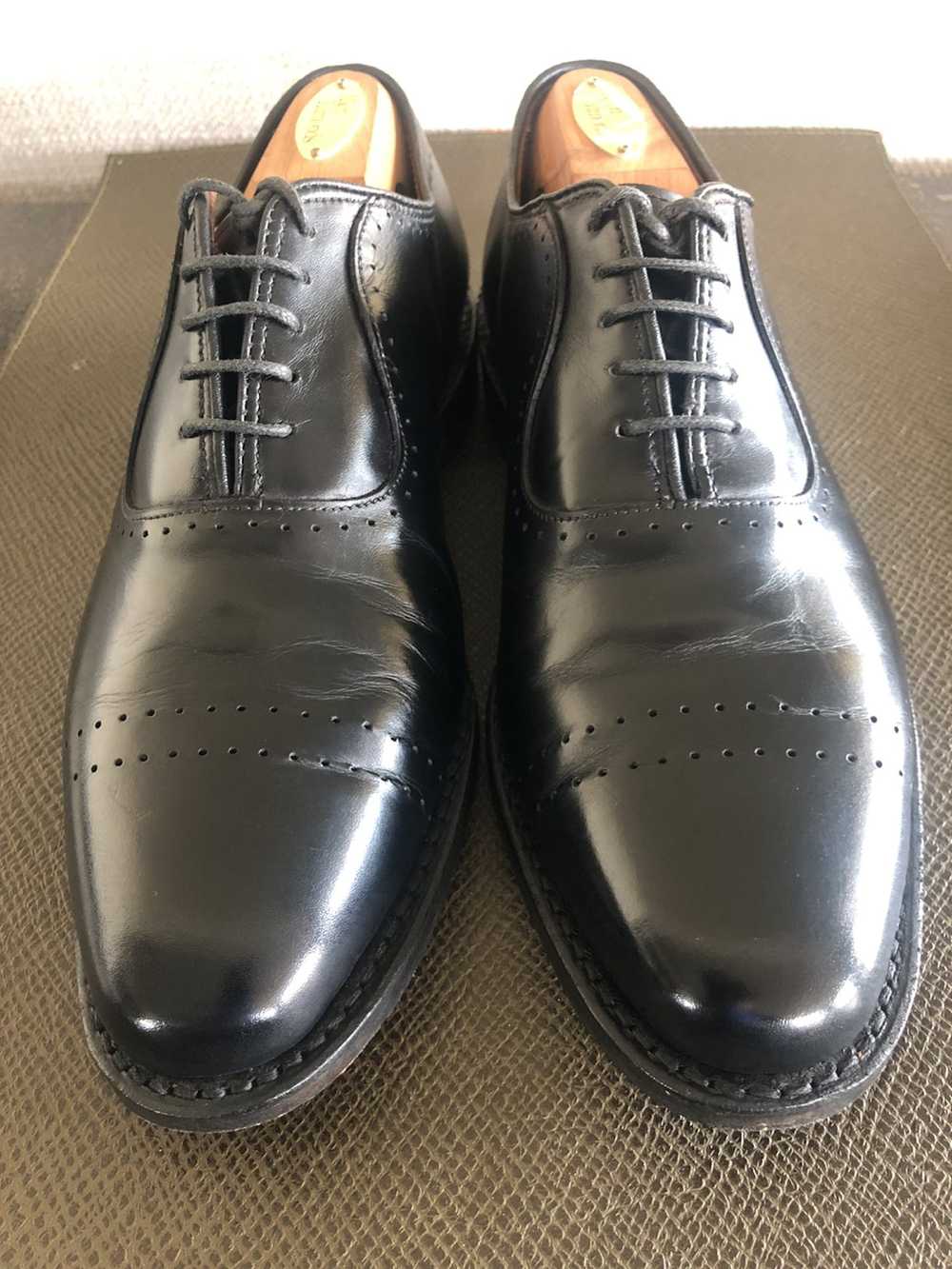 Allen Edmonds Allen Edmonds black oxfords 6.5E - image 1