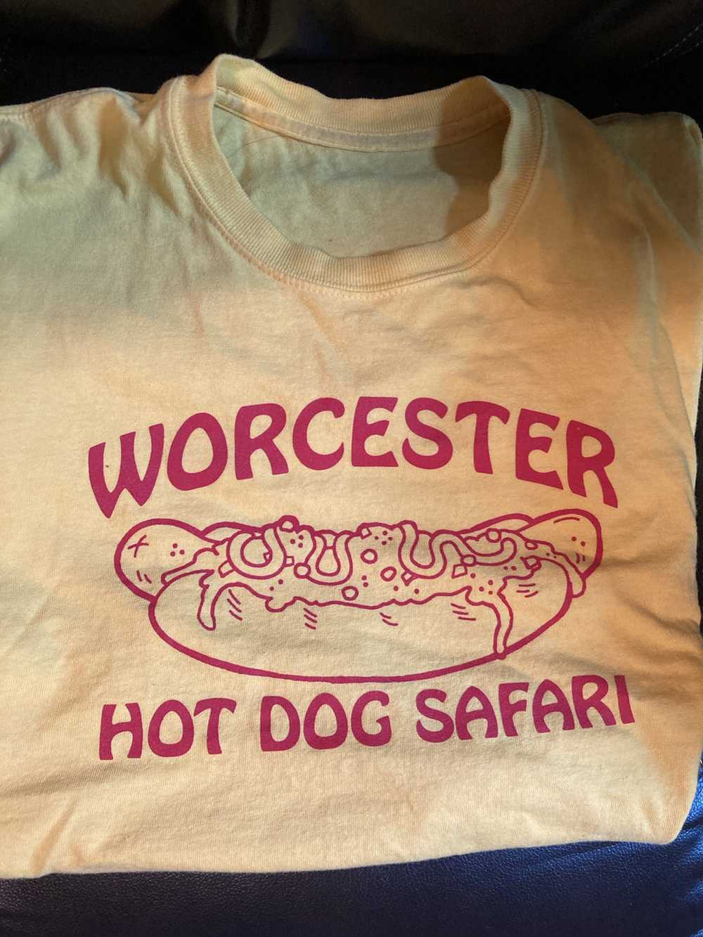 Hanes Worcester Hot Dog Safari Tee - image 1