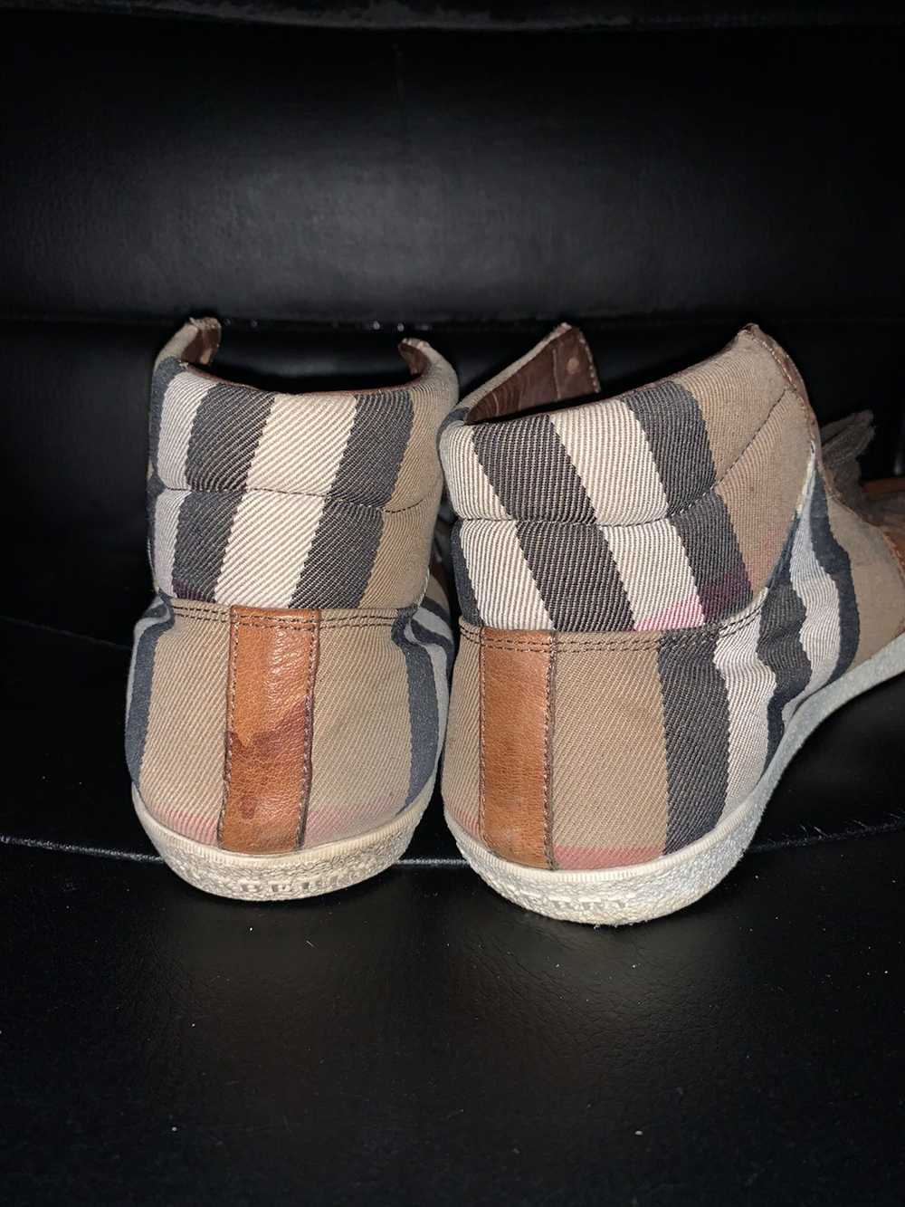 Burberry Burberry check brown leather sneakers - image 3