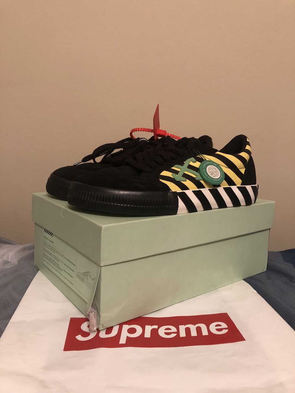 Off-White Off White Vulc Low - image 1