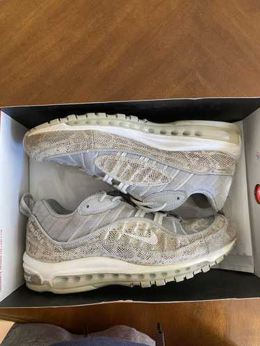 Nike × Supreme Supreme x Air Max 98 Snakeskin 2016 - image 1