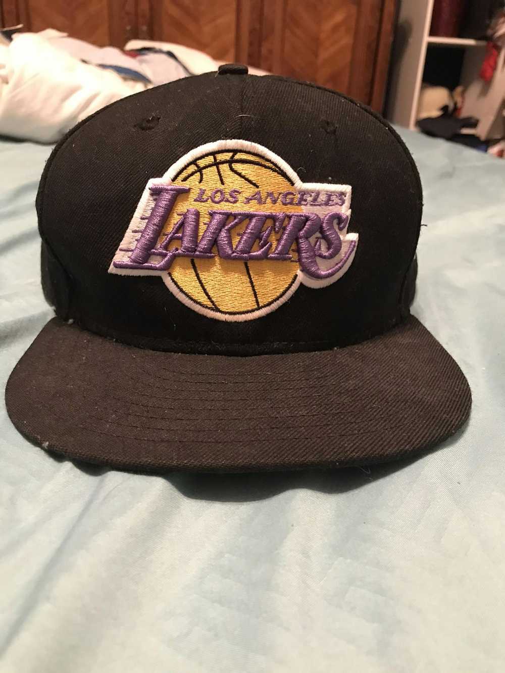 New Era Lakers Throwback Hardwood Classic Hat - image 1