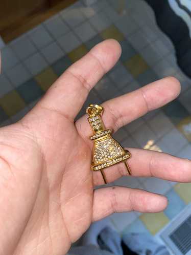 Gold gold pendant